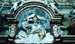 >>Scultura a stucco nella chiesa Collegiata di Persiceto raffigurante Dio padre
