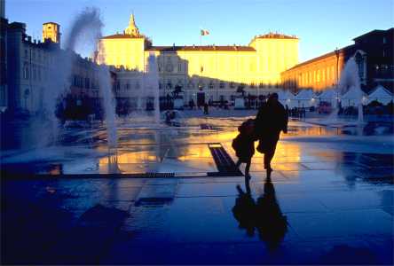Marco Barnabino: "Piazza castello Torino 2000"
