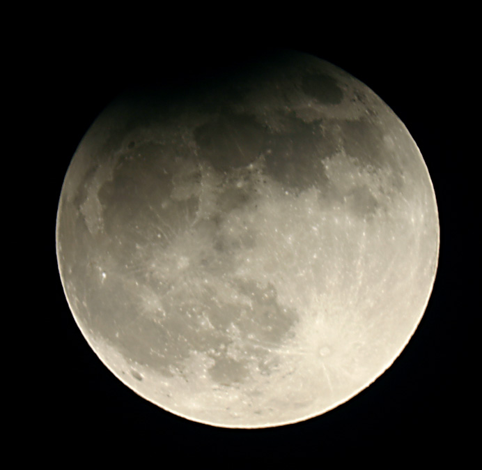 Luna in Eclisse Parziale