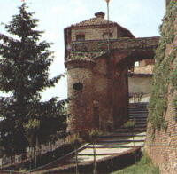 la scalinata del Castello